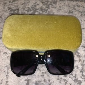 GUCCI SUNGLASSES
